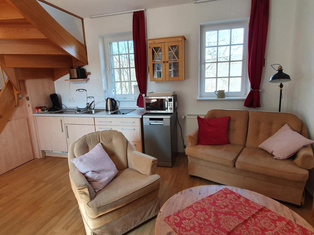 Appartement Am Burggraben Auf Der Sauerburg à Sauerthal Extérieur photo